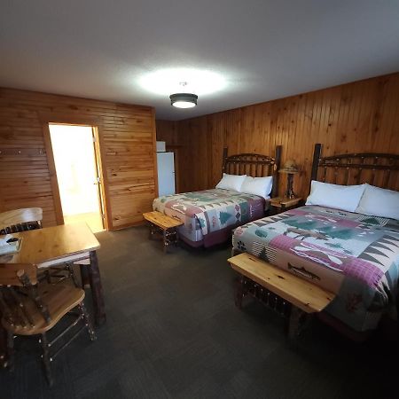 Outdoorsman Motel Wawa Luaran gambar